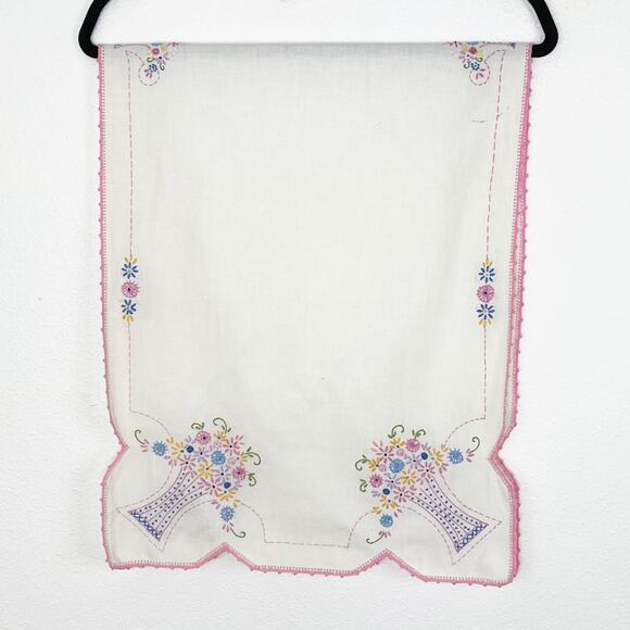 Vintage Handmade Cottagecore Embroidered Table Runner - Picture 4 of 7